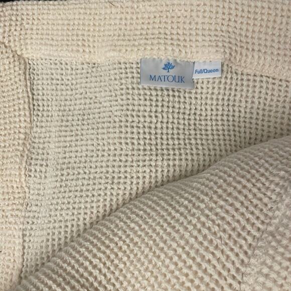 Matouk Waffle Knit Blanket In Ivory Full Queen Retails $648 - Picture 5 of 7